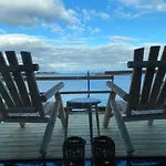 Apartmán Waterfront With Panoramic Sea View