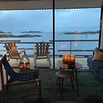Waterfront With Panoramic Sea View Henningsvaer