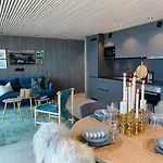 Waterfront With Panoramic Sea View Apartmán