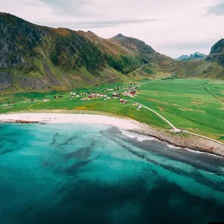 דירה Waterfront With Panoramic Sea View *